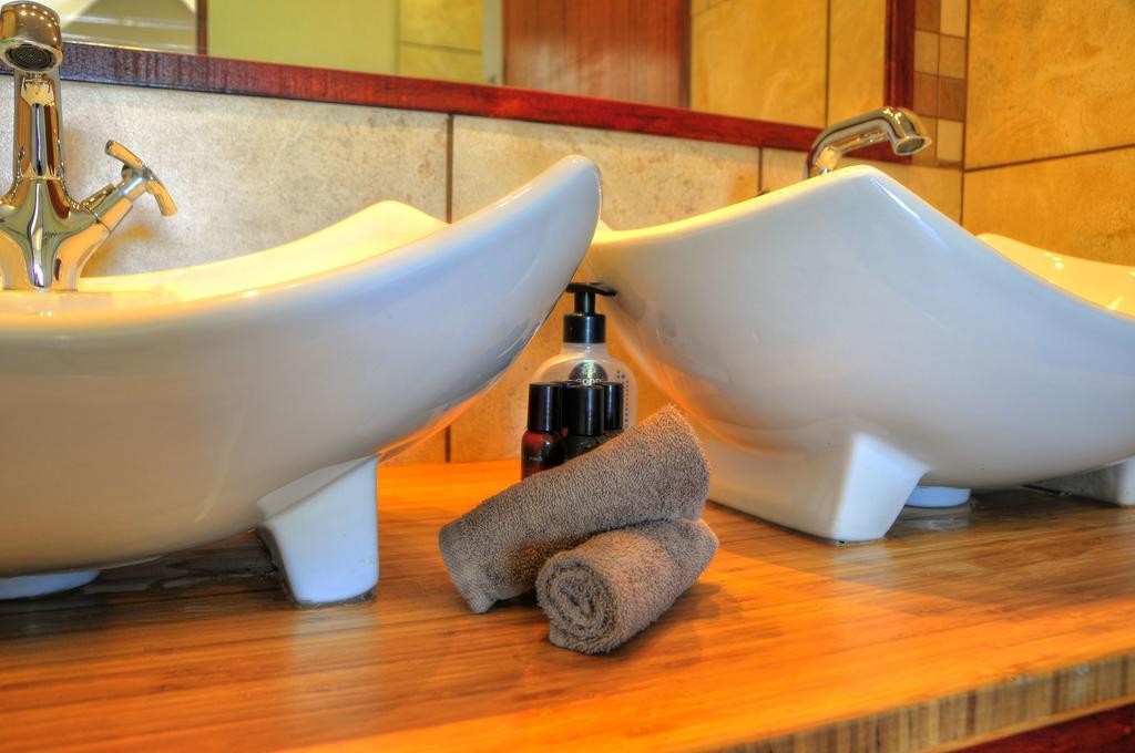 Cheetah Paw Eco Lodge Guernsey Nature Reserve Rom bilde