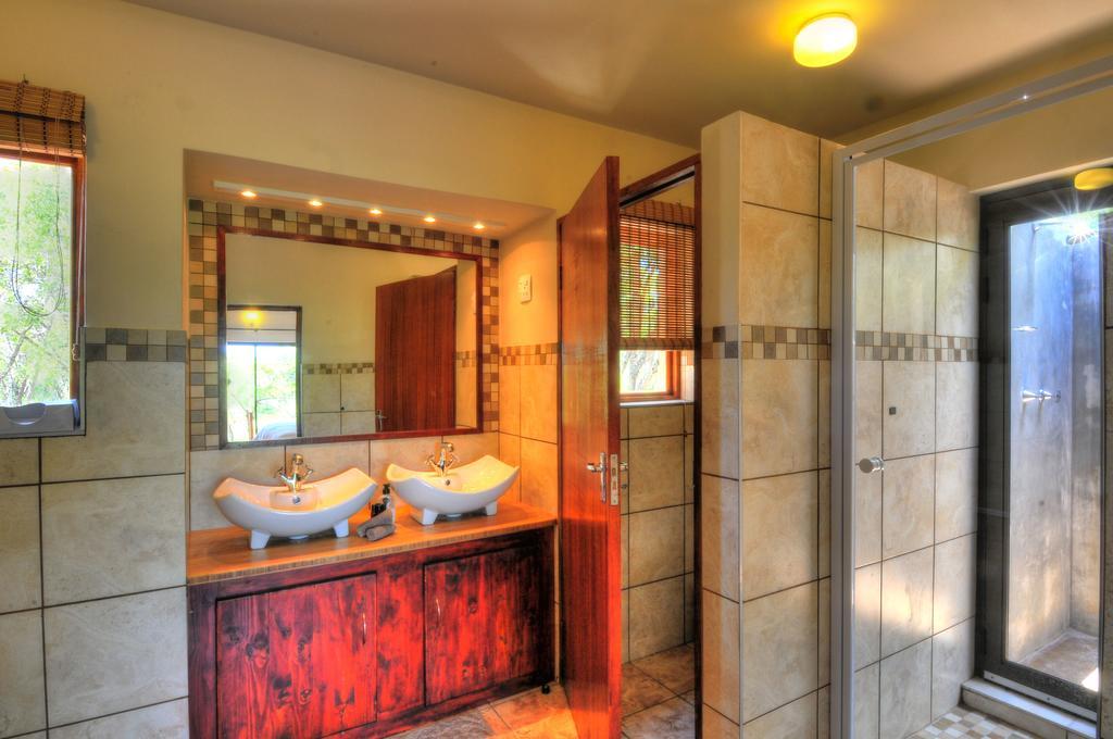 Cheetah Paw Eco Lodge Guernsey Nature Reserve Rom bilde